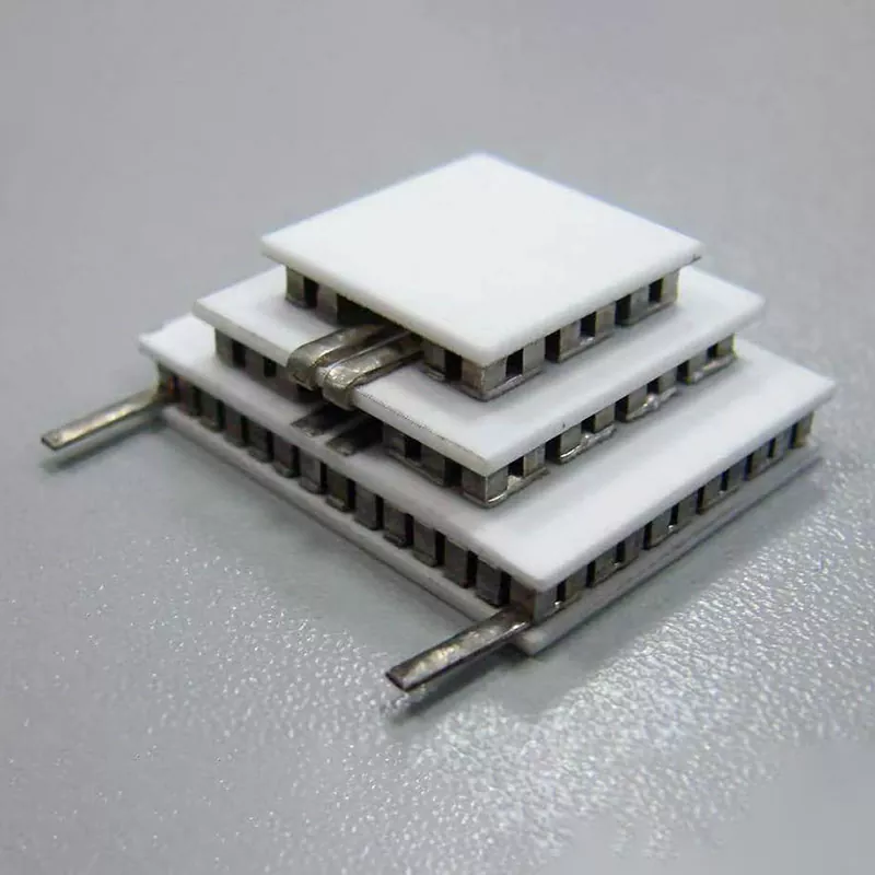 Fire-trinns termoelektriske kjølere Fire-trinns termoelektriske kjølere